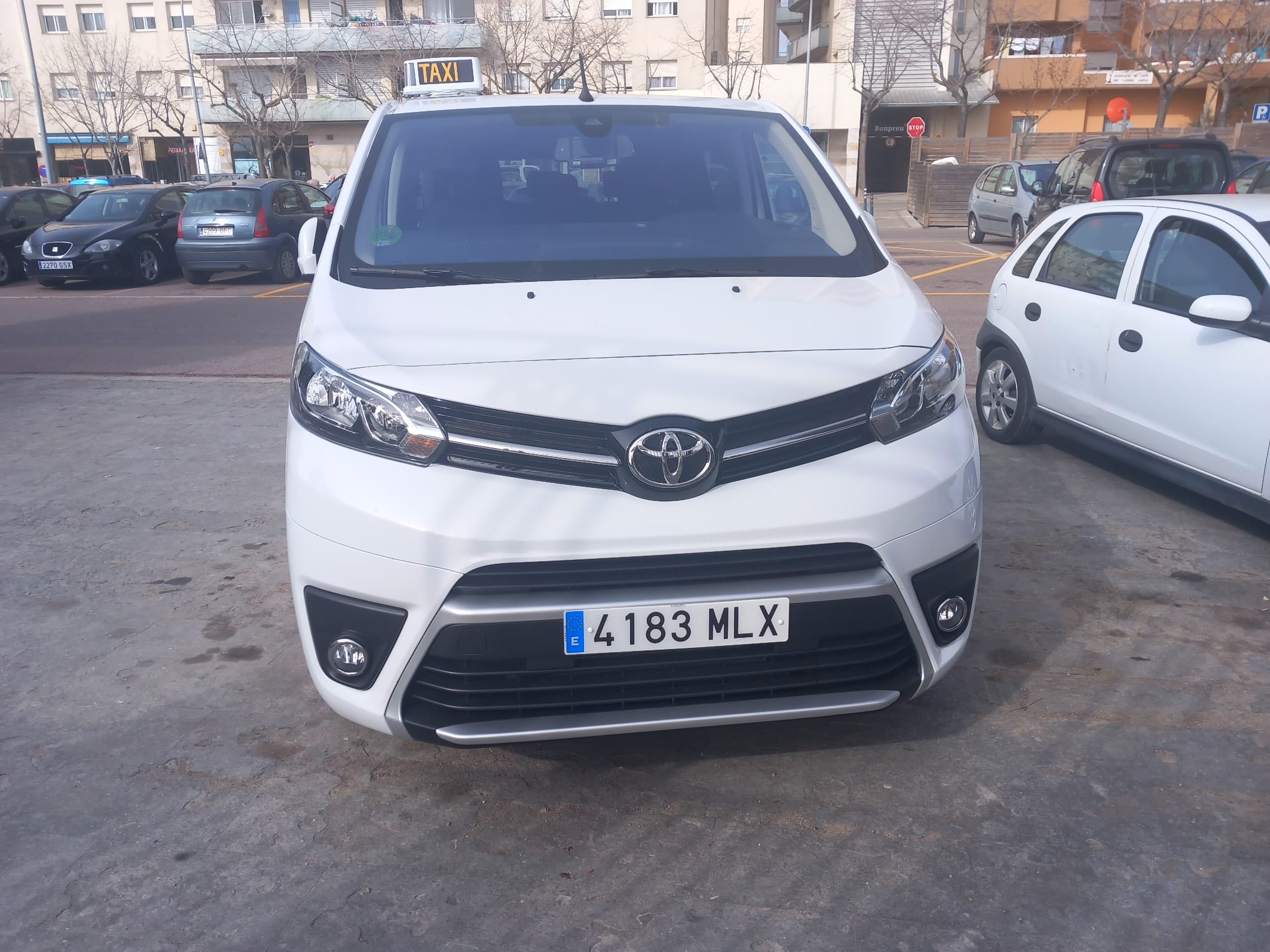 Taxi Calonge Palamós, monovolum